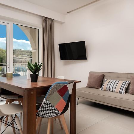 Katsaros Luxury Apts II 5 Min Walk To Beach Циливи Экстерьер фото