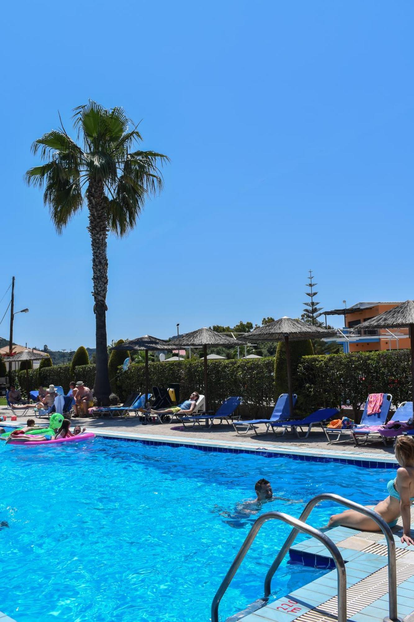 Katsaros Luxury Apts II 5 Min Walk To Beach Циливи Экстерьер фото