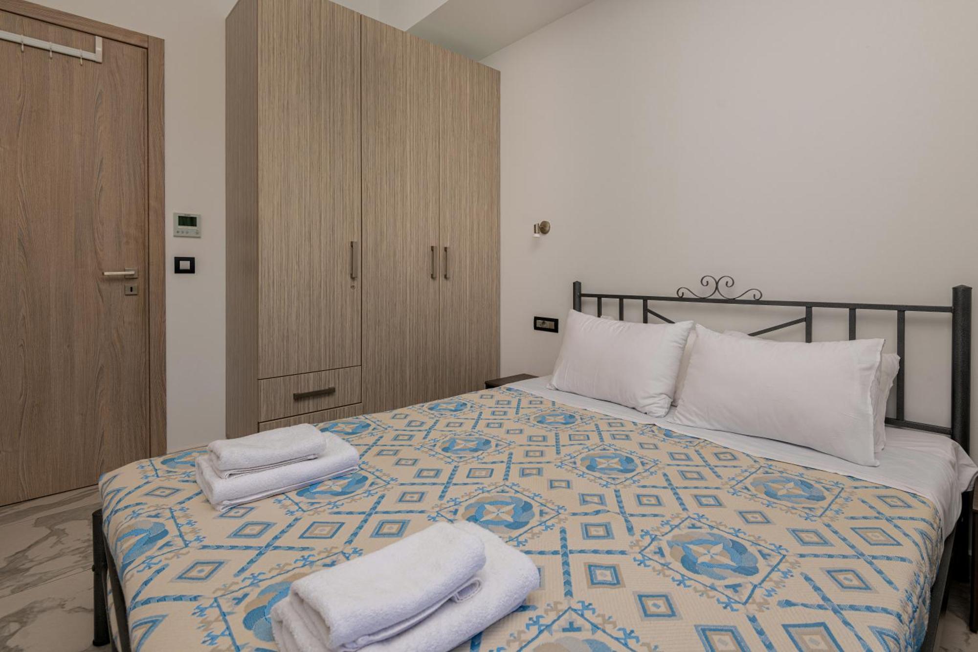 Katsaros Luxury Apts II 5 Min Walk To Beach Циливи Экстерьер фото